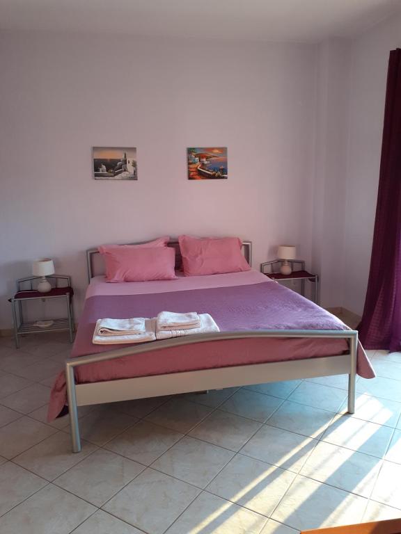 Evgenia Studios room 6